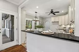 2717 Rockbridge Ct, Raleigh, NC 27604 - Photo 4