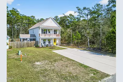1212 N Caswell Avenue, Southport, NC 28461 - Photo 2