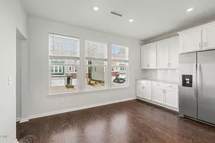 1042 Commack Dr, Durham, NC 27703 - Photo 8
