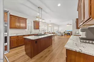 129 Berry Hill Dr, Raleigh, NC 27615 - Photo 8