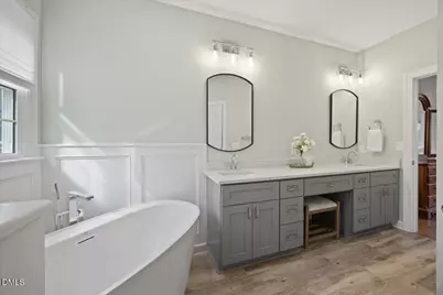 129 Berry Hill Drive, Raleigh, NC 27615 - Photo 28