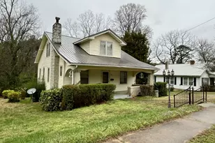 318 W Franklin St, Warrenton, NC 27589 - Photo 2