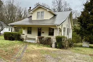 318 W Franklin St, Warrenton, NC 27589 - Photo 44