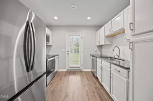 9815 Grettle Ct, Raleigh, NC 27617 - Photo 16