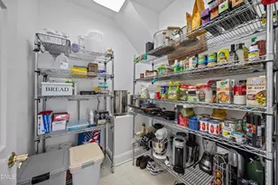 5720 Huntford Ln, Raleigh, NC 27606 - Photo 14