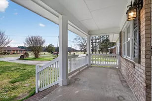 103 Beverly Dr, Goldsboro, NC 27534 - Photo 2