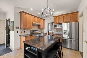 221 Highland Springs Ln, Holly Springs, NC 27540 - Photo 10