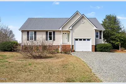 2004 Little Pond Place, Willow Springs, NC 27592 - Photo 2