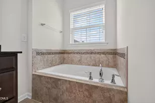 509 Pemberwich Pl, Cary, NC 27519 - Photo 28