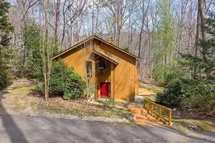 2012 Raccoon Run, Clayton, NC 27527 - Photo 2