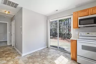 112 Red Feather Ct, Holly Springs, NC 27540 - Photo 6