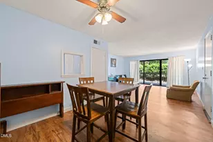 500 Umstead Dr, Chapel Hill, NC 27516 - Photo 14