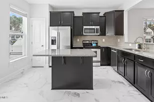 102 Harvest Oaks Ln, Durham, NC 27703 - Photo 6