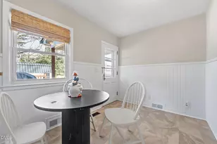 304 E Harden St, Graham, NC 27253 - Photo 12