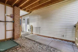 2024 Hillyridge Ct, Raleigh, NC 27603 - Photo 24