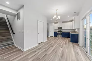 209 Devon Fields Dr, Holly Springs, NC 27540 - Photo 4