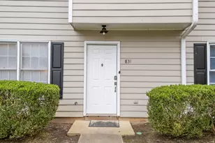 831 Dalewood Dr, Raleigh, NC 27610 - Photo 2