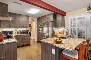 110 White Oak Way, Chapel Hill, NC 27514 - Photo 4