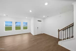 194 Redford Pl Dr, Rolesville, NC 27571 - Photo 4