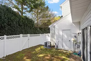 5012 Brooke Lauren Ln, Raleigh, NC 27616 - Photo 24