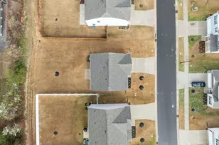 2113 Fletchers Rdg Dr, Durham, NC 27703 - Photo 46