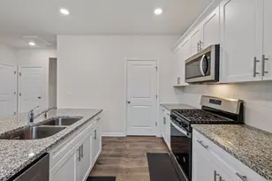 2113 Fletchers Rdg Dr, Durham, NC 27703 - Photo 16