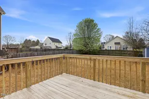 308 Chamberlain Dr, Clayton, NC 27527 - Photo 8