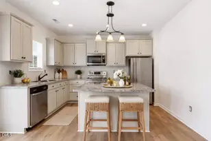 308 Chamberlain Dr, Clayton, NC 27527 - Photo 6