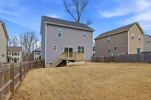 308 Chamberlain Dr, Clayton, NC 27527 - Photo 4