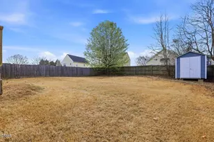 308 Chamberlain Dr, Clayton, NC 27527 - Photo 8