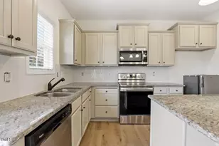 308 Chamberlain Dr, Clayton, NC 27527 - Photo 20