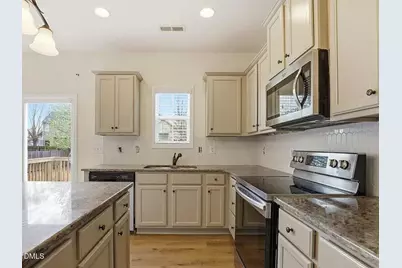 308 Chamberlain Drive, Clayton, NC 27527 - Photo 6