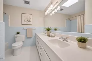 4300 Edgehill Ct, Raleigh, NC 27612 - Photo 20