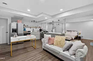 1300 Leclair St, Chapel Hill, NC 27517 - Photo 38