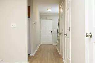 806 Kendall Dr, Durham, NC 27703 - Photo 4