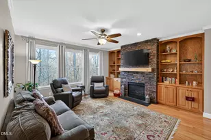 440 Longwood Dr, Youngsville, NC 27596 - Photo 2