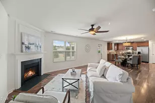 2540 Averon Dr, Fuquay Varina, NC 27526 - Photo 8