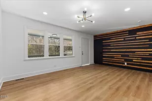 548 W Spring St, Henderson, NC 27536 - Photo 2