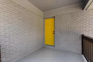 548 W Spring St, Henderson, NC 27536 - Photo 12