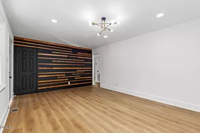 548 W Spring Street, Henderson, NC 27536 - Photo 4