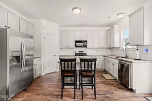 227 Buck Johnson St, Fuquay Varina, NC 27526 - Photo 6