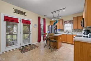 133 Haywood Ln, Clayton, NC 27527 - Photo 10