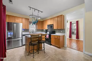 133 Haywood Ln, Clayton, NC 27527 - Photo 8