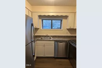 607 Dylan Court, Raleigh, NC 27606 - Photo 4