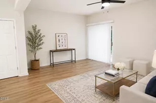 31 Edgebrook Cir, Durham, NC 27703 - Photo 8