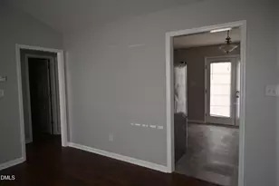 913 Amber Acres Ln, Knightdale, NC 27545 - Photo 2