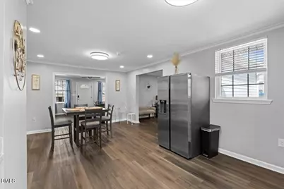 411 Hillcrest Avenue, Burlington, NC 27215 - Photo 12