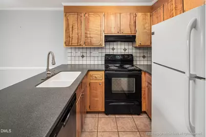 2320 Vineyard Drive #O-7, Winterville, NC 28590 - Photo 8