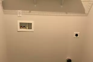 828 Oak Center Dr, Raleigh, NC 27610 - Photo 16