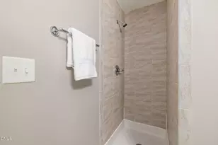 533 Reynolds Ave, Durham, NC 27707 - Photo 28